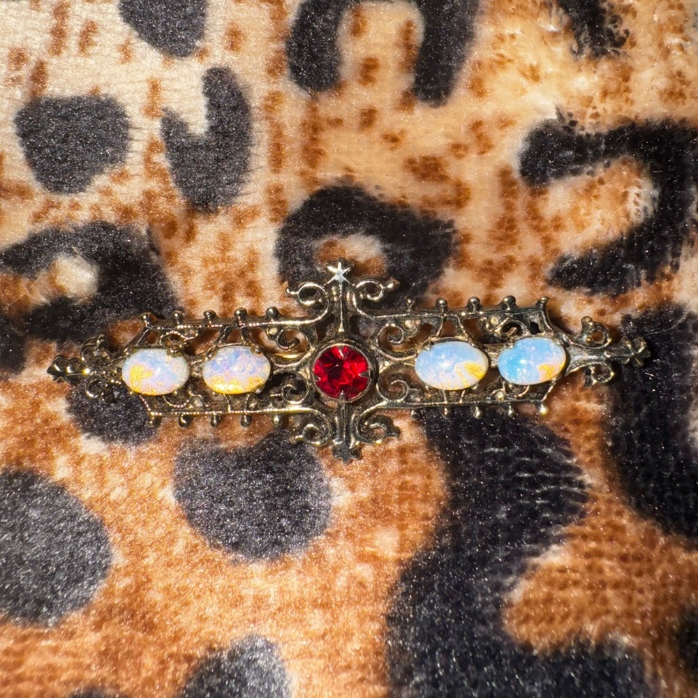 Elegant Gold and Red Vintage Brooch